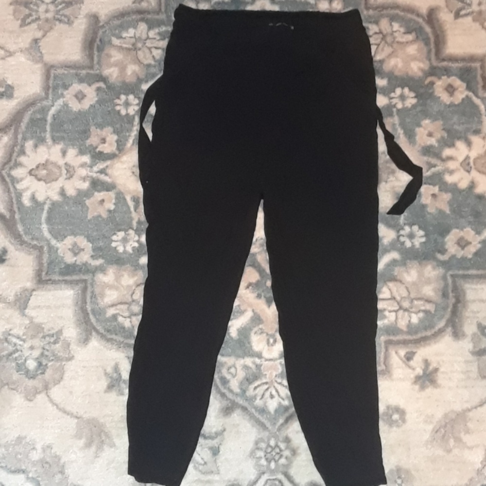 Black Stretchy pants